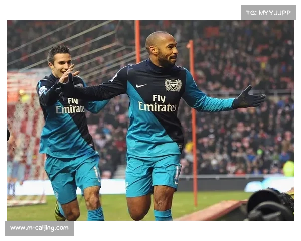 热刺考虑引进桑德兰门将罗夫斯，应对维卡里奥可能离队风险